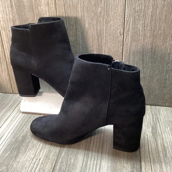 Bershka Booties Heeled Ankle Boots Zippered SIZE 6.5 Faux Suede Black Women’s - Picture 2 of 16
